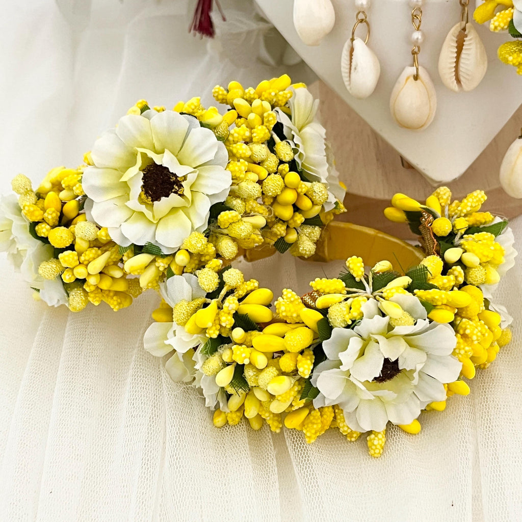 Handcrafted Floral Jewelry Set: Indian Wedding Haldi Mehndi Necklace