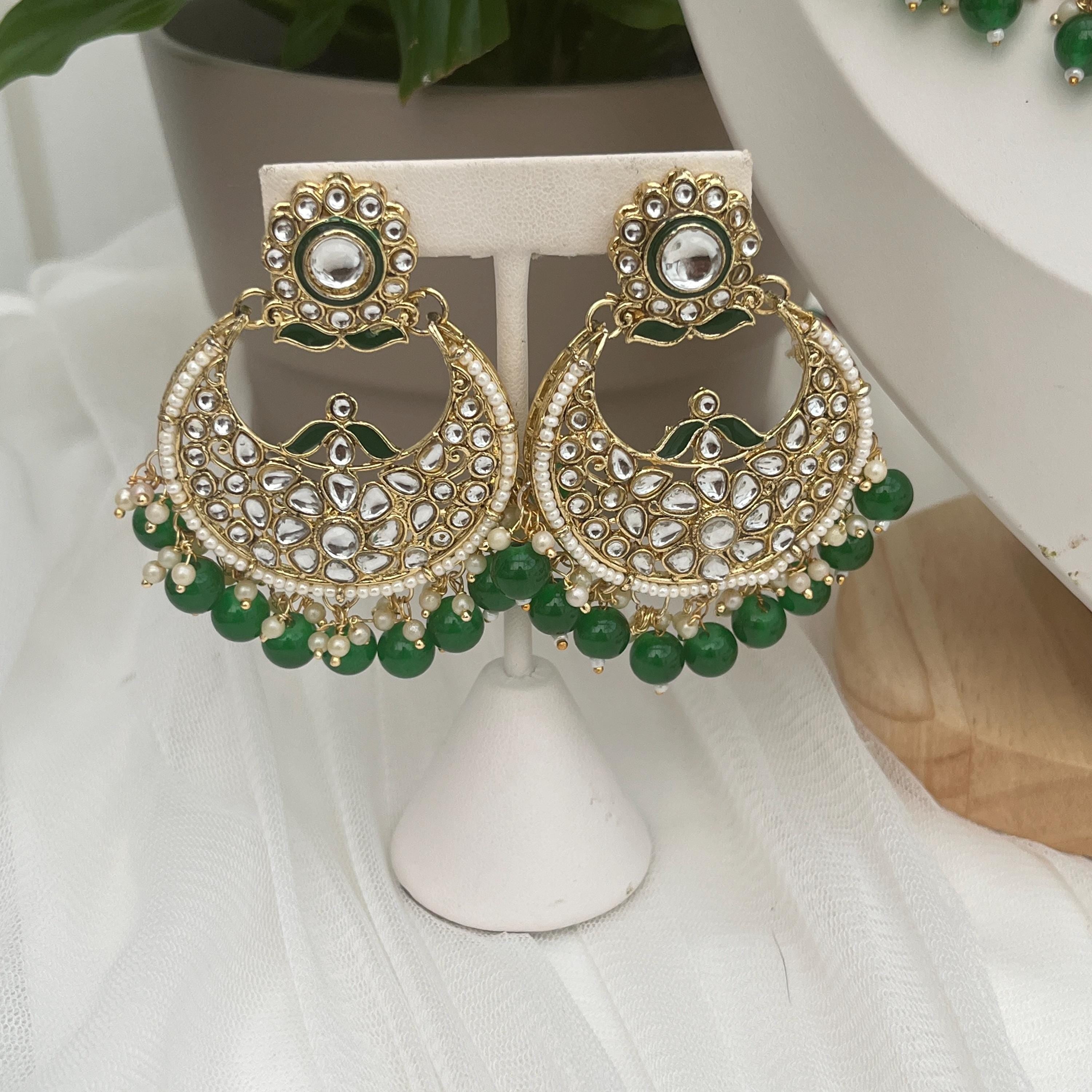 Beautiful Indian Jewellery/Green Beaded Kundan Choker Set/Tikka and Earrings/Indian Bridal Sets/Bollywood/Pakistani Jewellery