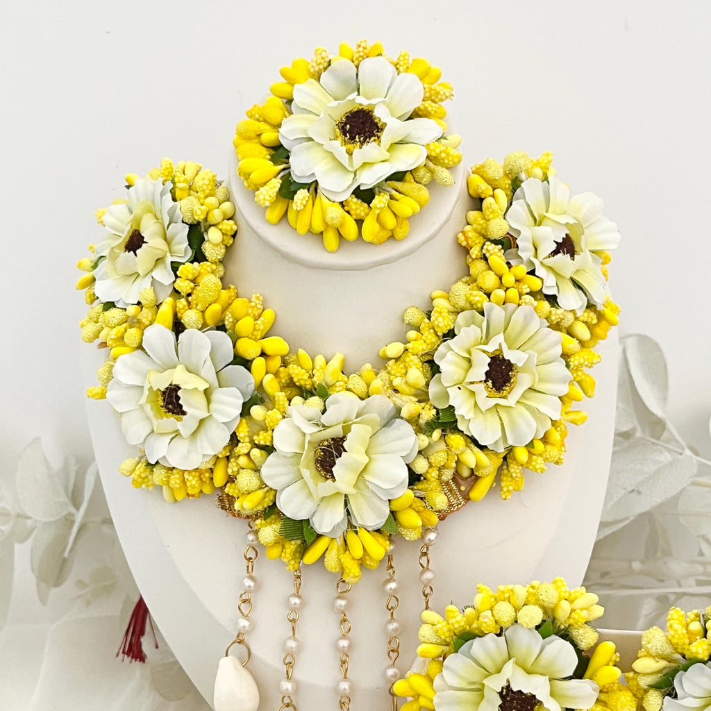 Handcrafted Floral Jewelry Set: Indian Wedding Haldi Mehndi Necklace
