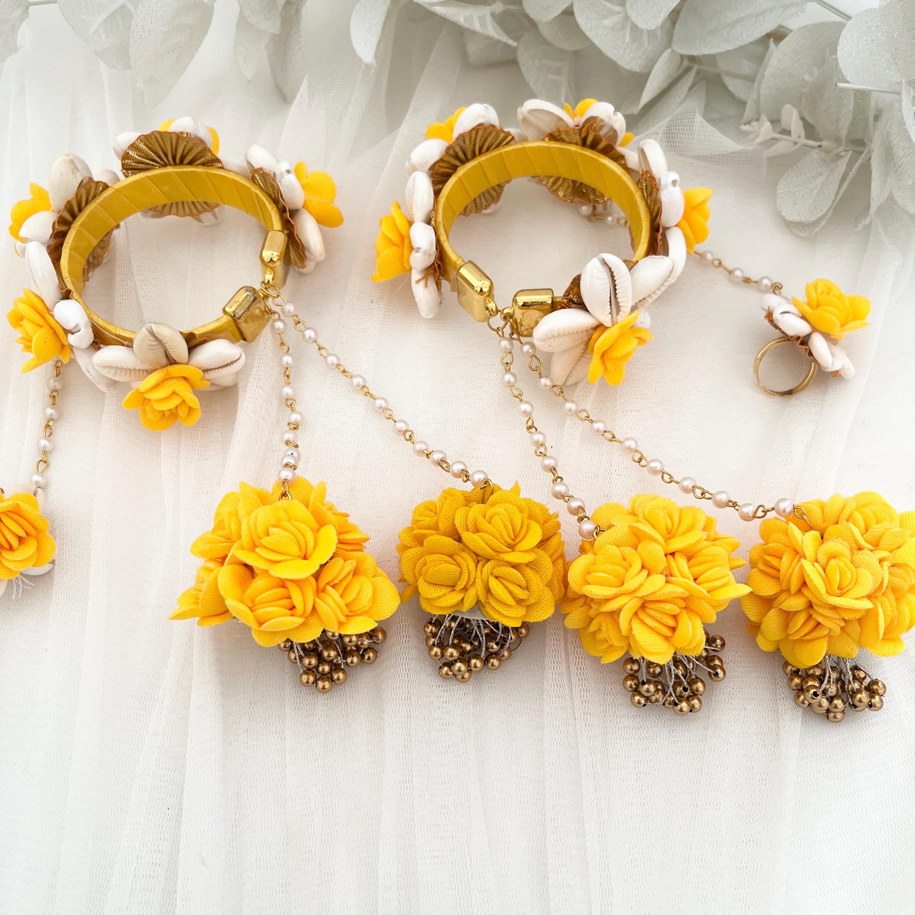 Gorgeous Handcrafted artificial flower/floral jewelry/ Haldi mehndi necklace set/ Indian flower jewelry/ Hair Gogra/ Mojra/ Wedding Kaleerey