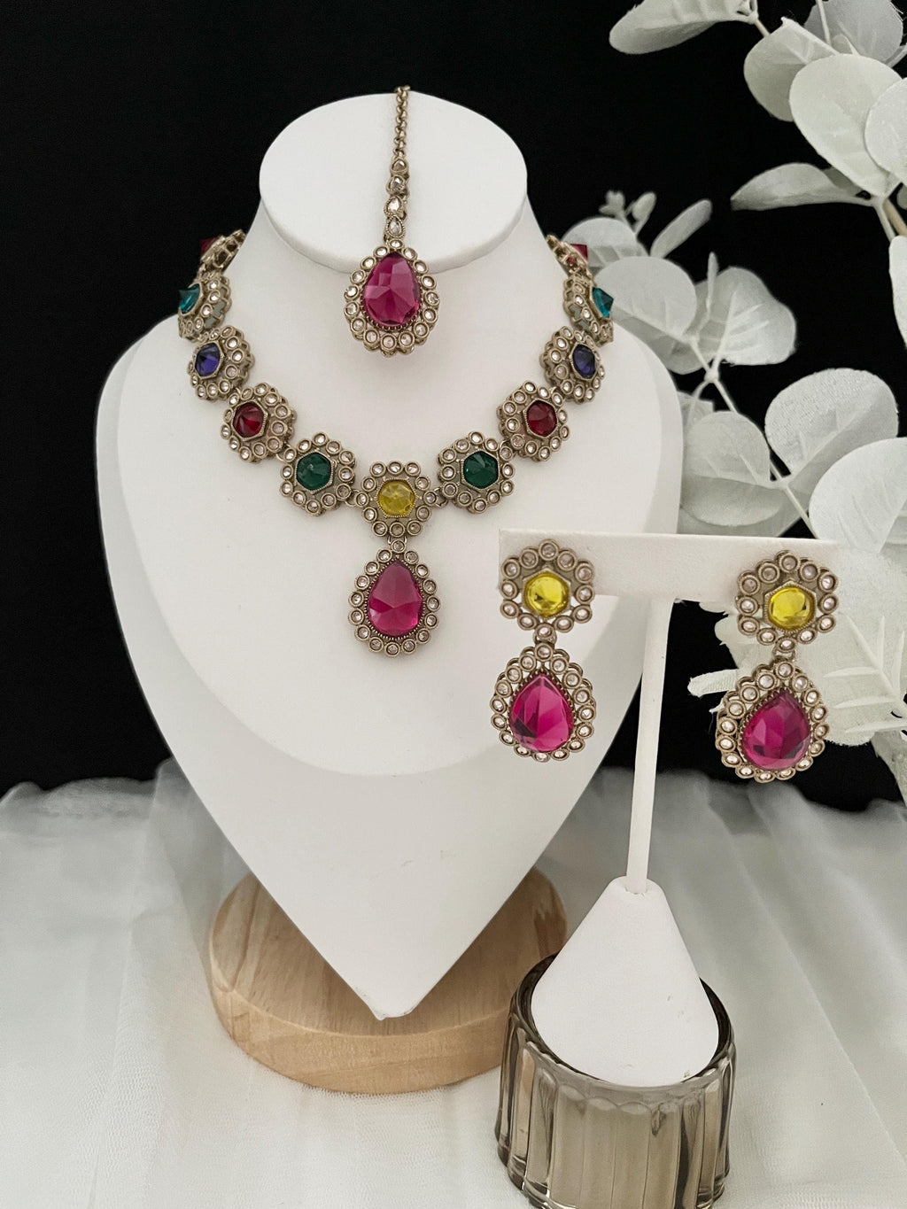 Indian Jewellery, Choker Polki Necklace, Indian Bridal Sets, Pakistani Jewellery, Bollywood, Silver Jewellery, Tikka Earrings Set