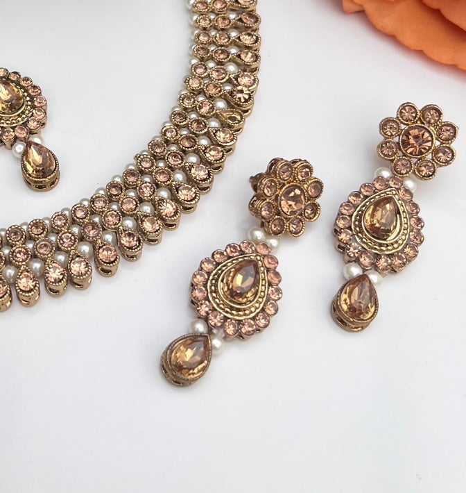 Reverse AD Gold and Antique Stone coloured Jewellery