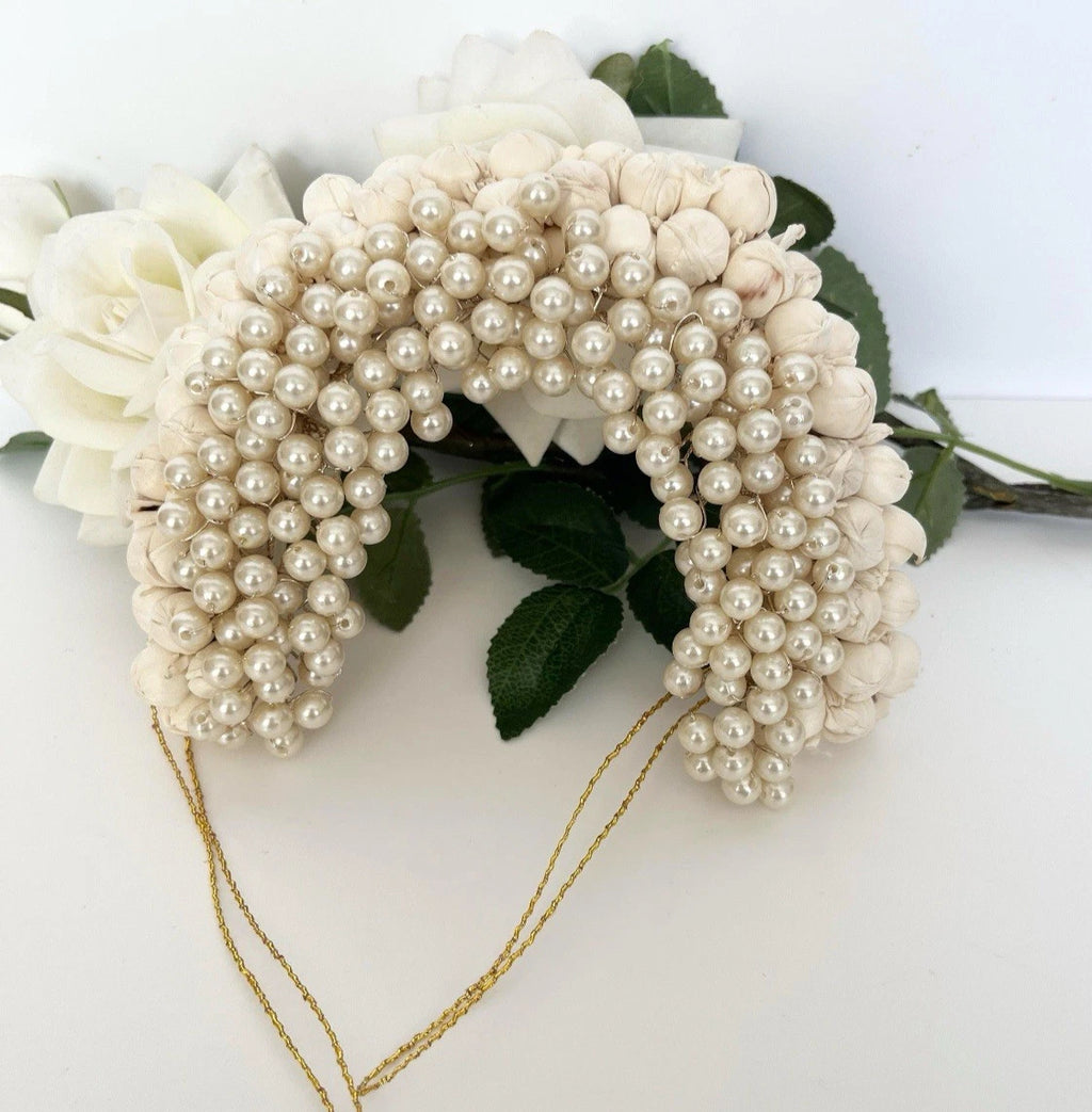 Pear Moon Shaped hair Gajra