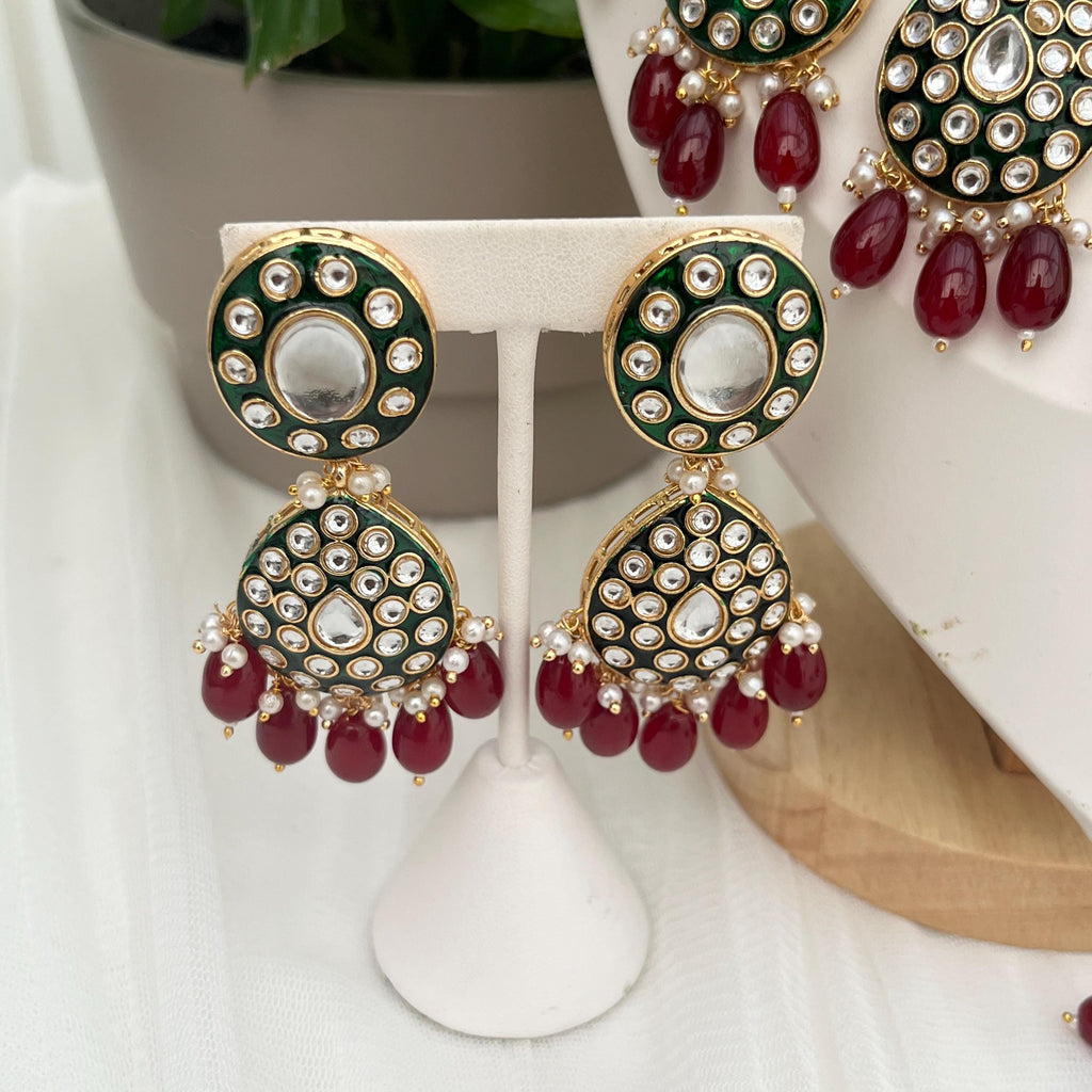 Indian Jewellery/ Red Kundan Choker Set/Tikka and Earrings/Indian Bridal Sets/Bollywood/Pakistani Jewellery