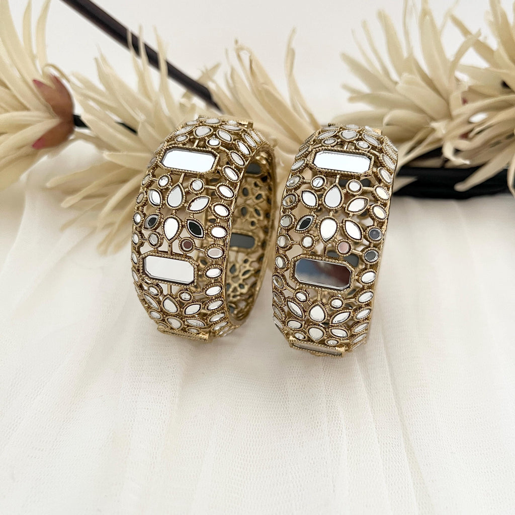 Indian Bracelets, Gold Bangle: Traditional Indian Chura with Mirrors