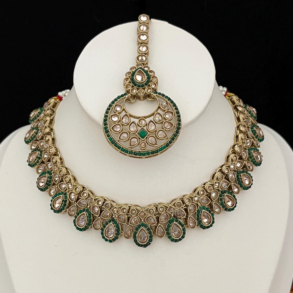 Indian Jewellery, Choker Polki Necklace, Indian Bridal Sets, Pakistani Jewellery, Bollywood, Green Jewellery Set