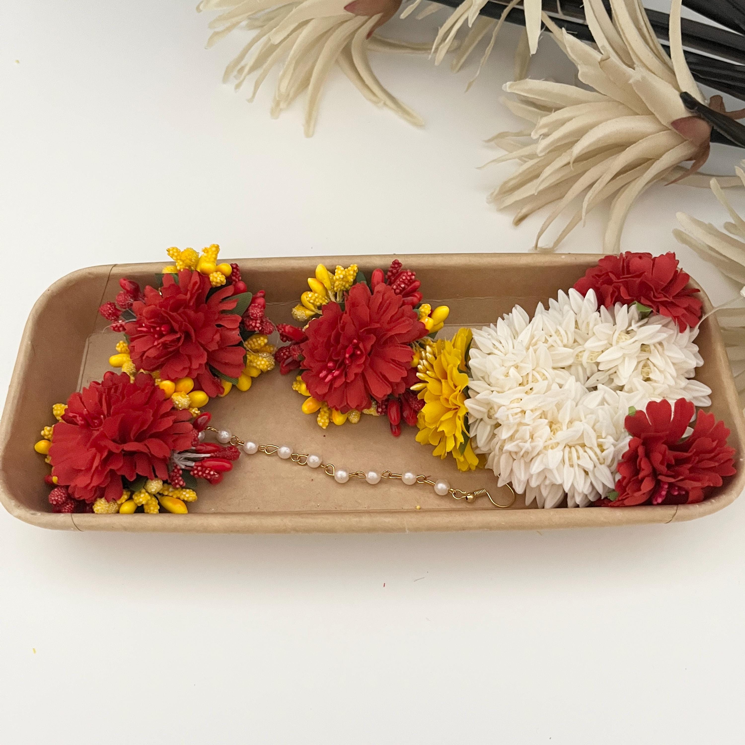 Handcrafted Haldi Mehndi Flower Jewelry Set: Tikka, Earrings, Hair Gajra