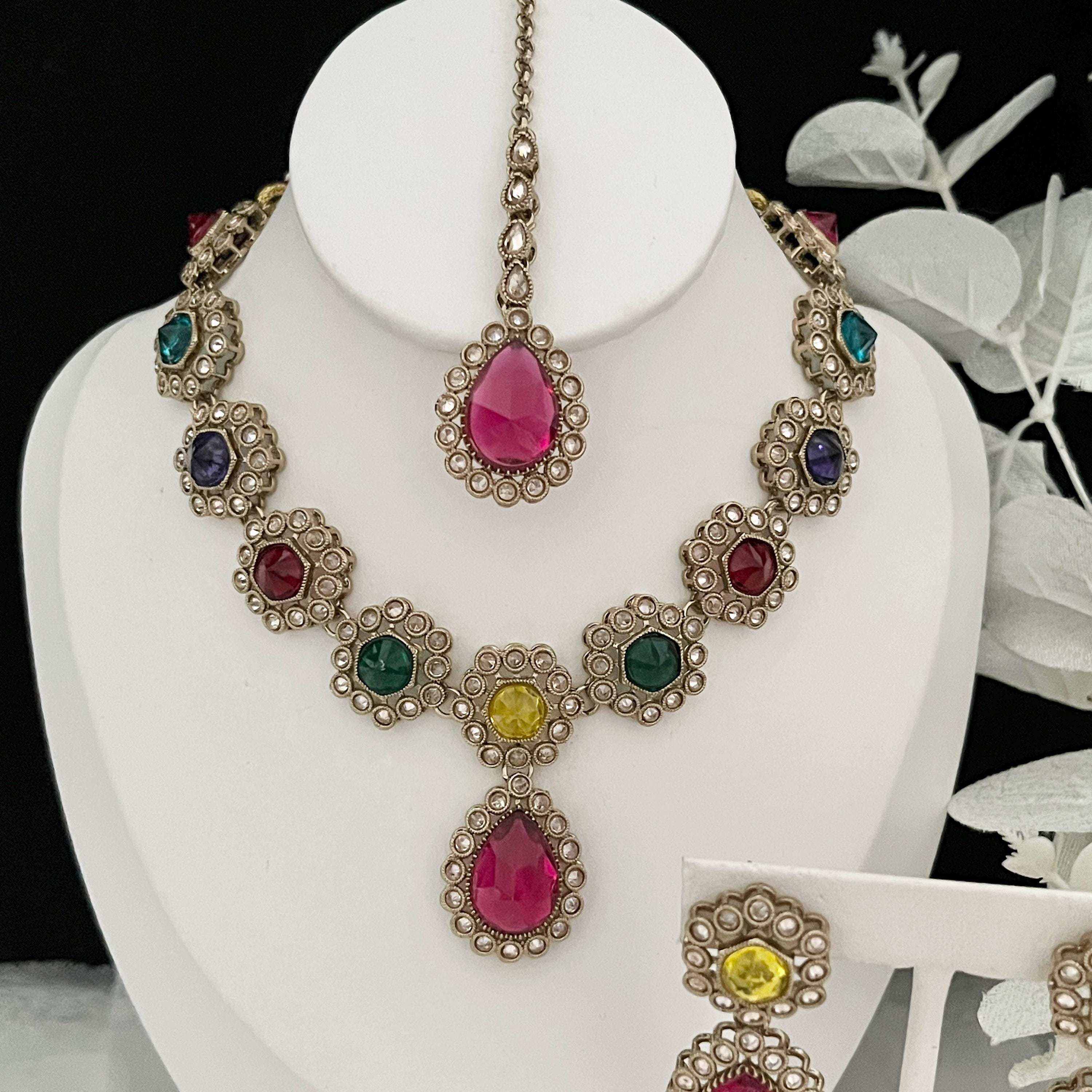 Indian Jewellery, Choker Polki Necklace, Indian Bridal Sets, Pakistani Jewellery, Bollywood, Silver Jewellery, Tikka Earrings Set