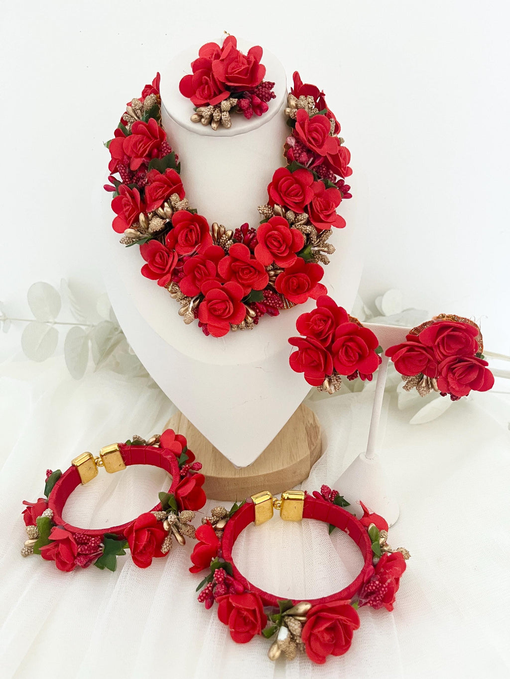 Handcrafted Floral Jewelry Set: Indian Wedding Haldi Mehndi Necklace