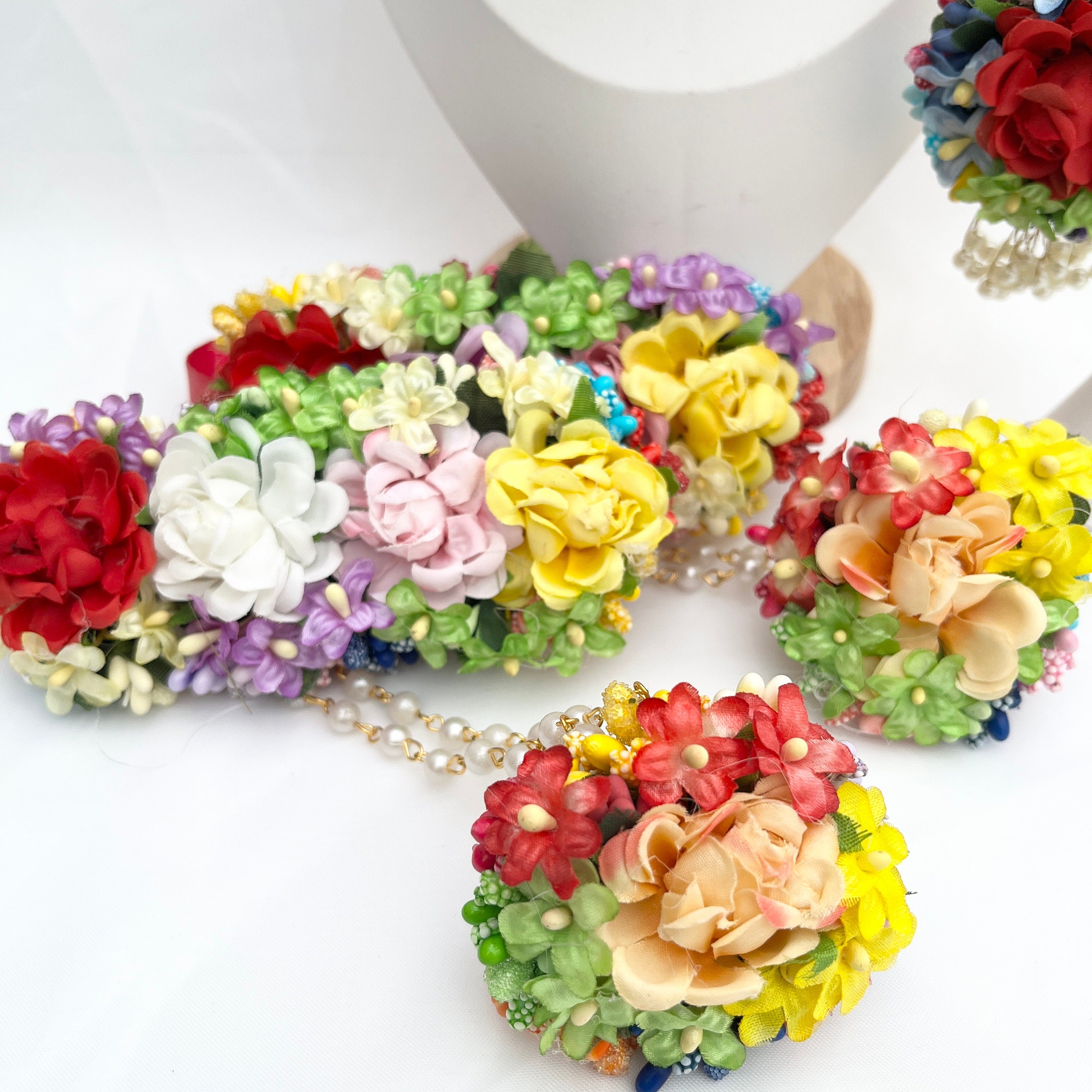 Flower Jewellery/Jewelery for Haldi/Maiyan/Vatna Sangeet Jewellery/ Indian Wedding/Bridal Shower/Floral Jewelry